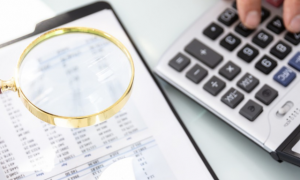 福达合金3.5亿收购问询回复一拖再拖   财务压力加剧标的被诉侵权面临2亿索赔