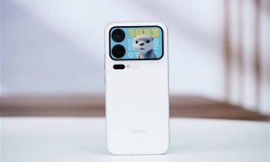 原创 
            卢伟冰再曝大瓜：红米K90系列不止干翻小米17！小米18提前确认