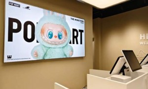 79元盲盒被自家员工嫌贵，泡泡玛特的股价“泡泡”要破？