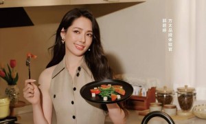 郭碧婷爸爸患病状态曝光，郭碧婷拼命赚钱付药费，向家行为惹争议！