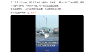 小米汽车，站在聚光灯下