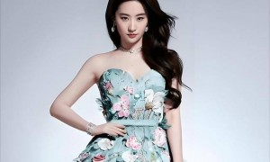 外表是仙女，私下里却是“老烟鬼”的7位女星，刘亦菲令人意外！