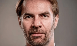 硅谷的「十万大裁员」：Meta按代码量裁员